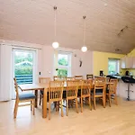 Three-Bedroom Holiday home in Gilleleje 4 Vakantiehuis