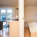 Three-Bedroom Holiday home in Gilleleje 4