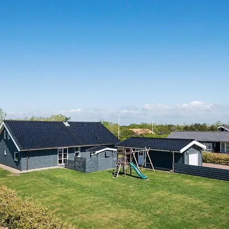 12 Person In Holiday home Tarm